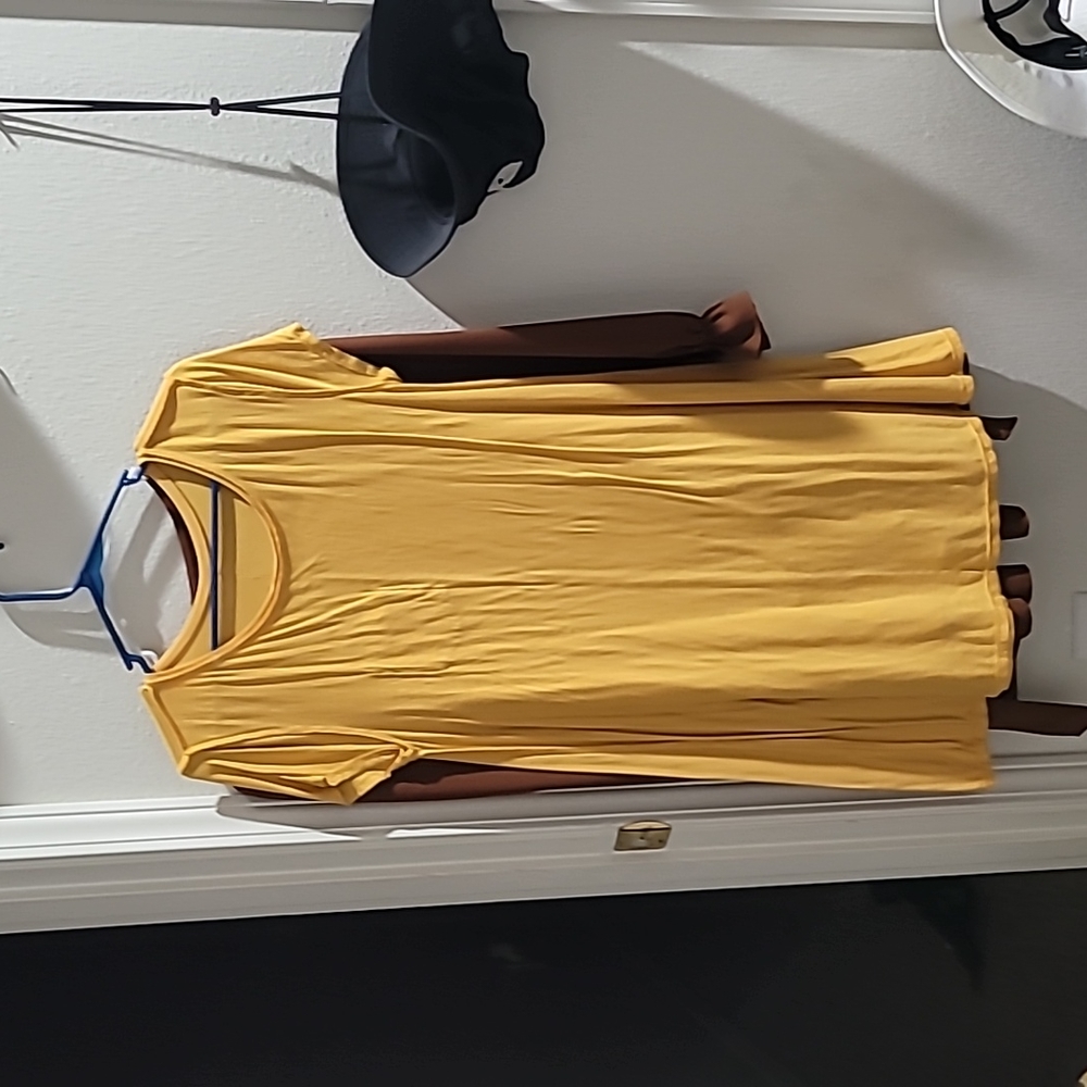 Yellow dress